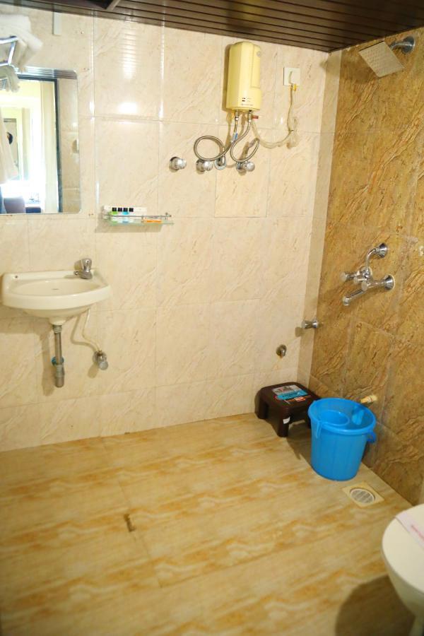 Country Inn & Suites By Turtle Mumbai Bagian luar foto
